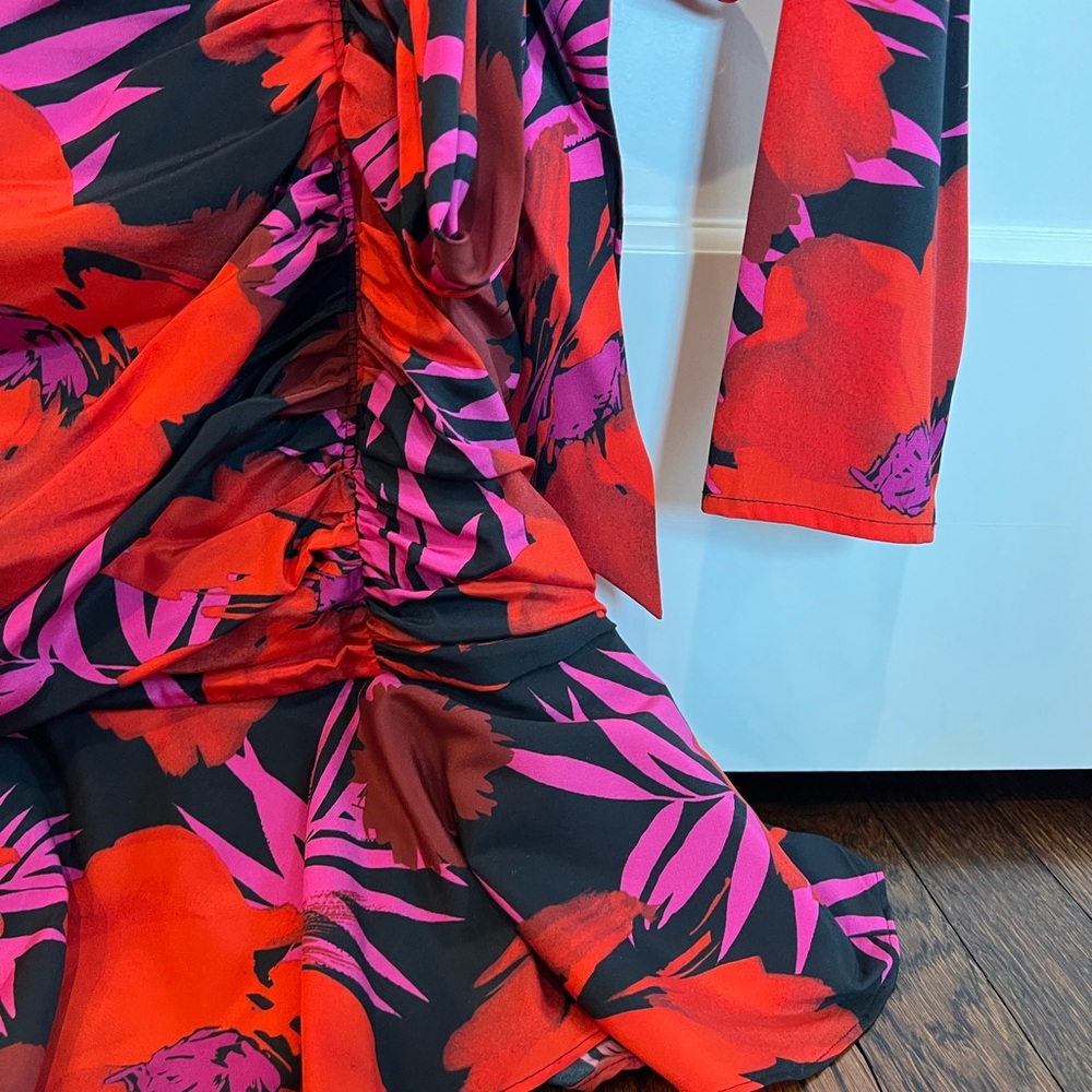Veronica Beard Lorina Dress in Multi-Colored Poppy - Picture 6 of 11